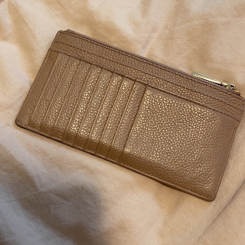 Michael Kors Wallet - Picture 4 of 7